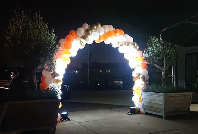 Feestelijke ballondecoratie